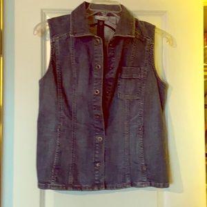 Chico’s Denim vest Sz 1